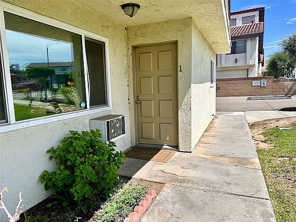 4th image of 5593 Pioneer Blvd APT 1