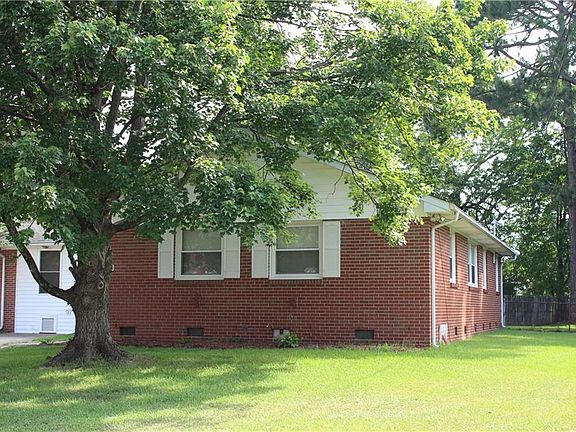 5th image of 4809 Mallard Cres