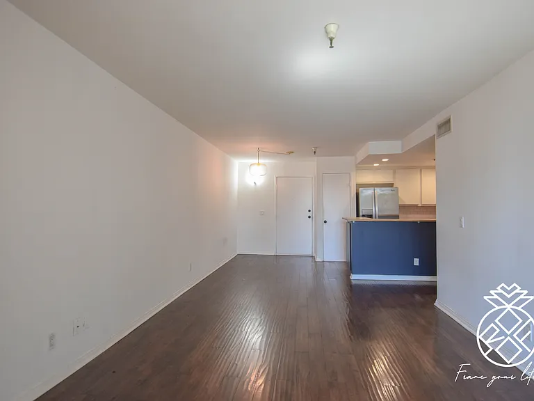 5143 Bakman Ave #206 — Photo 12
