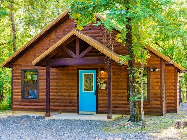 148 Paradise Ln, Broken Bow, OK 74728