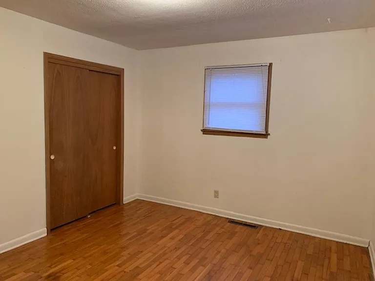 1249 S Cedarbrook Ave — Photo 11