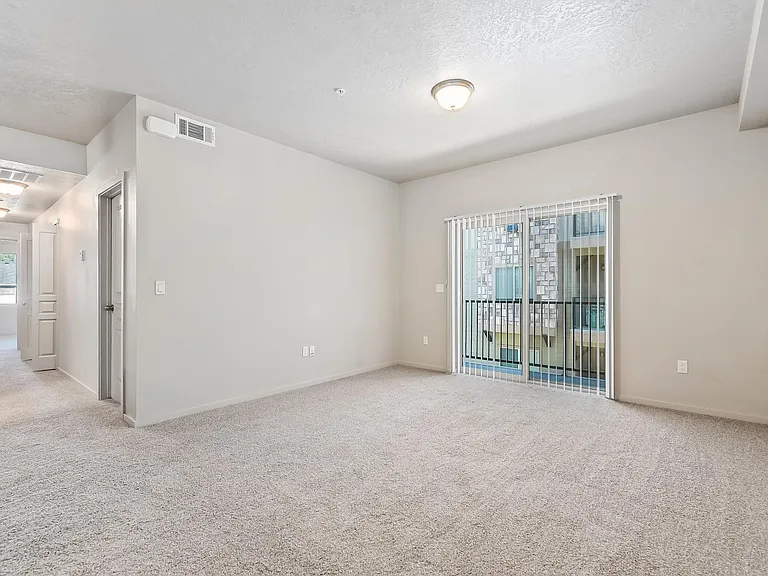Aspen Creek Apartments — Photo 50