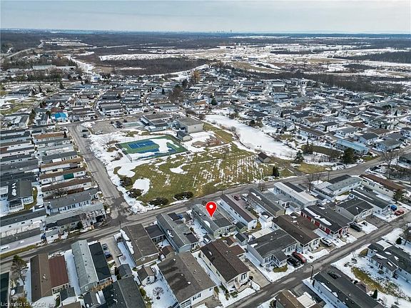 2nd image of 3033 Townline Rd #92