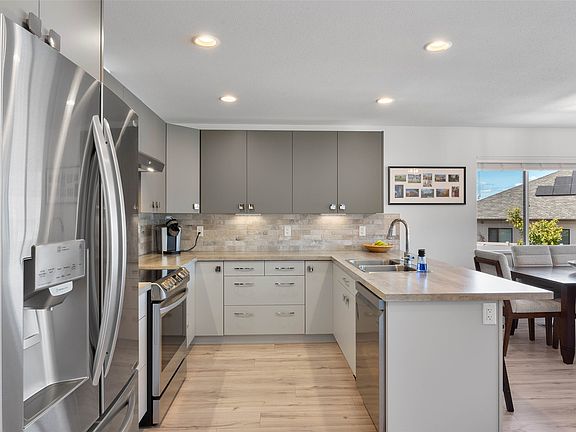 5th image of 1323 Kinross Pl #107