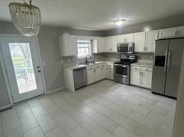 919 Red Clover Ave, Bowling Green, KY 42101