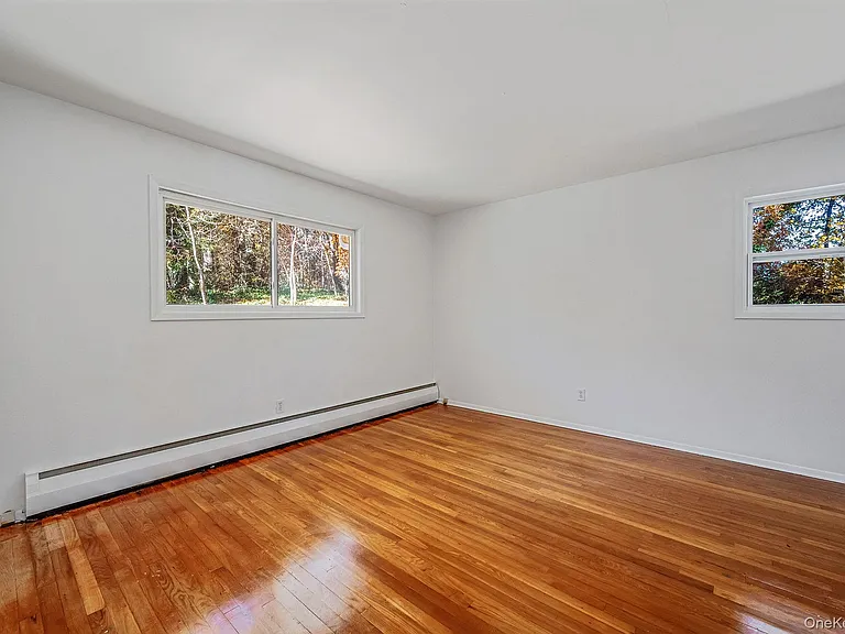 23 Princeton Dr — Photo 29