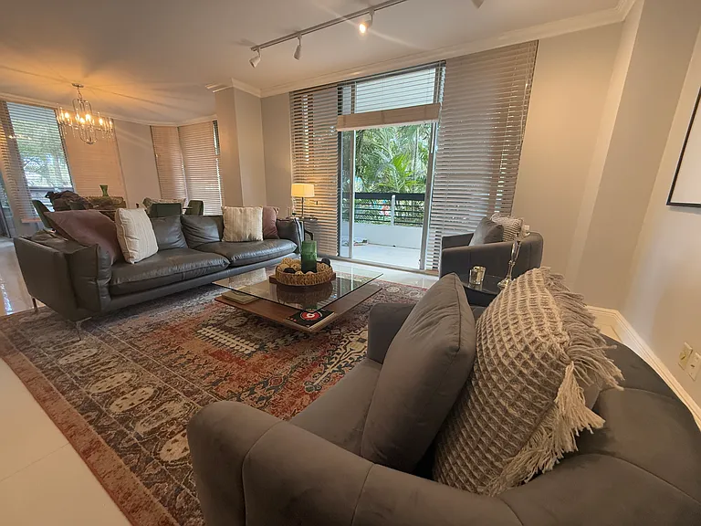 3600 Mystic Pointe Dr #207 — Photo 8