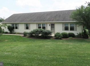 142 Walnut Valley Ct, Wrightsville, PA 17368