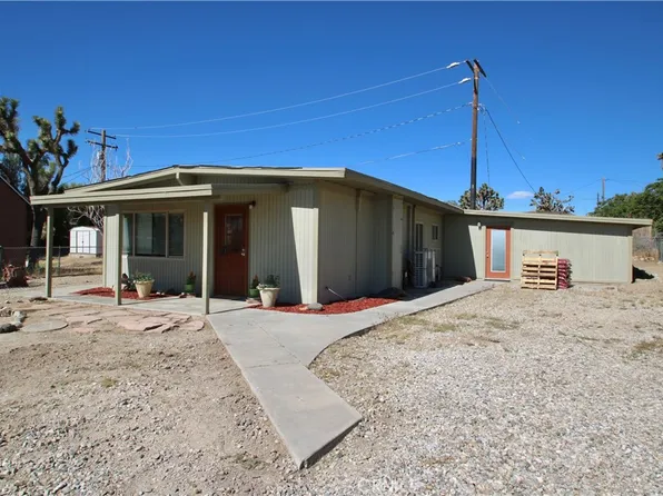 7054 Mohawk Trl, Yucca Valley, CA 92284