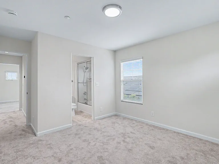 808 Lenzen Ave #107 — Photo 25