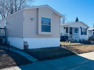805 3rd St SE, Mandan, ND 58554