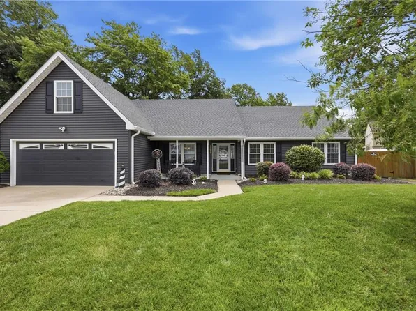 15094 Larkspur Ct, Carrollton, VA 23314