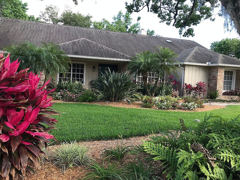 View from front northwest.