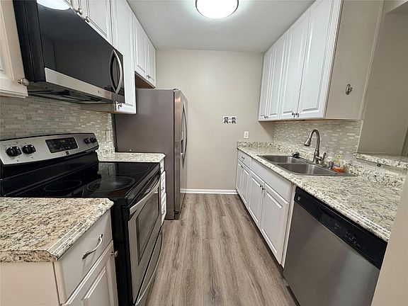 2nd image of 1516 Bay Area Blvd APT F4