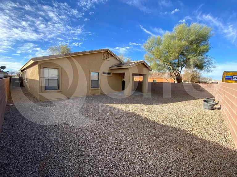 4087 E Lushfield Dr — Photo 14