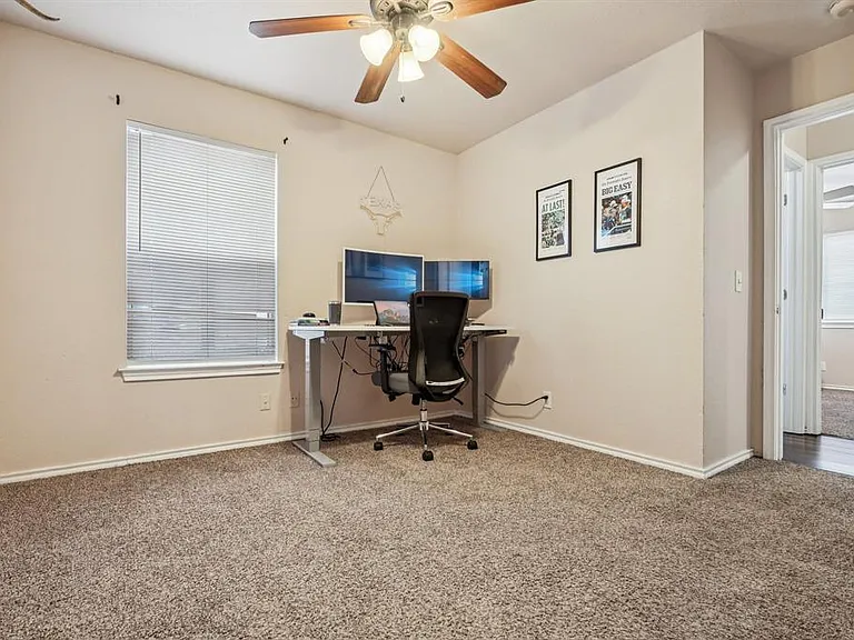3308 Ross Cv — Photo 26