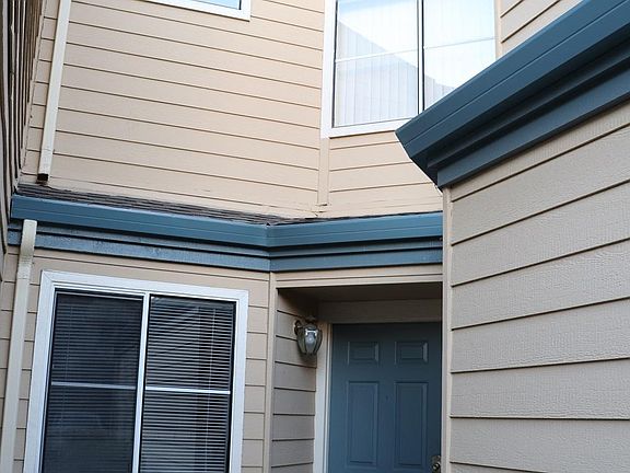 5th image of 1528 Fairway Green Cir #1528
