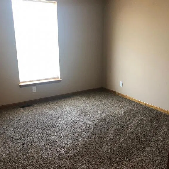 2217 Madison Ave — Photo 12