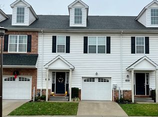 4464 Riverview Ln, Philadelphia, PA 19129