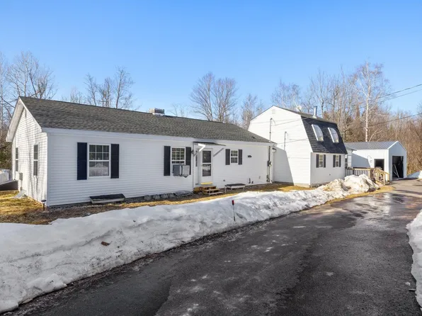 46 Dame Road, Tuftonboro, NH 03816