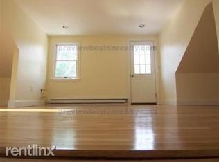 2 Netherlands Rd #2SJ, Brookline, MA 02445