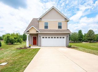 102 Short Line Dr, Shelbyville, TN 37160