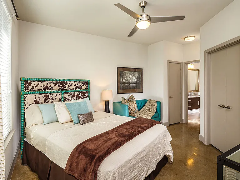 1 and 2-Bedroom Apartments