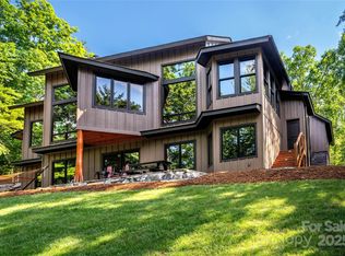 2126 Sycamore Dr, Nebo, NC 28761