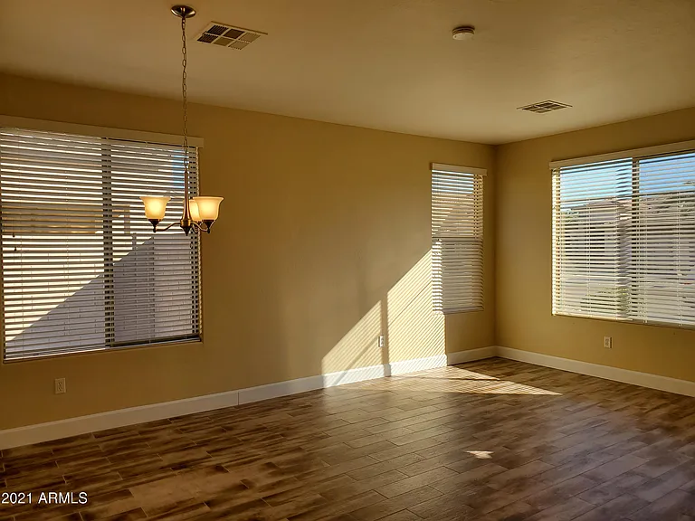 2056 E Riviera Dr — Photo 5