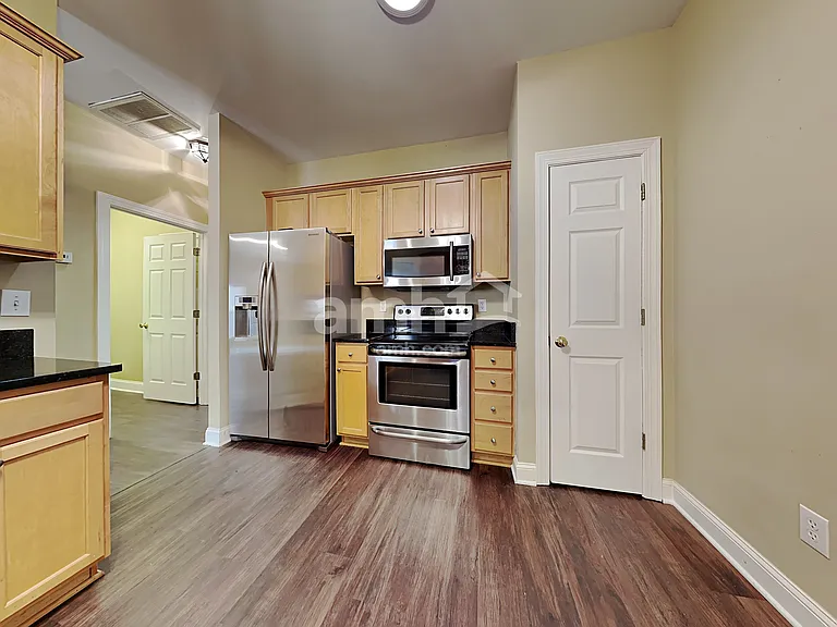 1268 Beaverton Trl — Photo 4