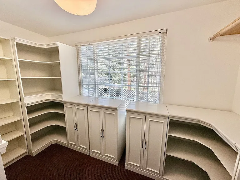 33125 Canfield Rd — Photo 16