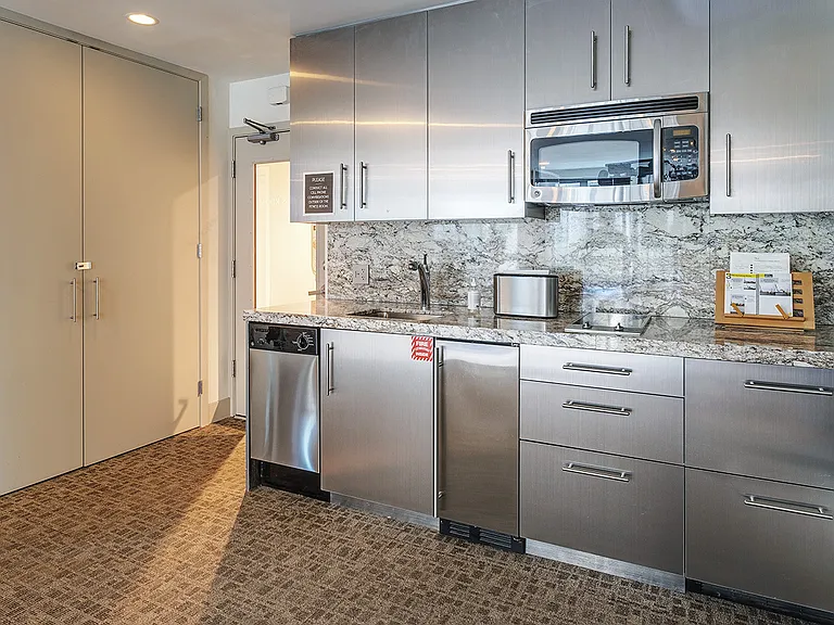 1200 California St #19D — Photo 30