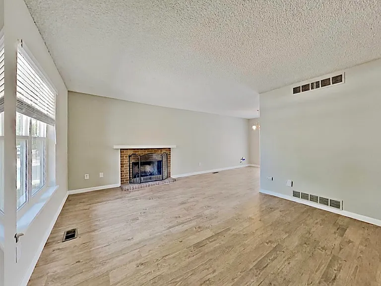 4166 S Ouray Way — Photo 3