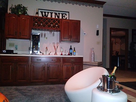 5th image of 3615 Saint Andrews Dr
