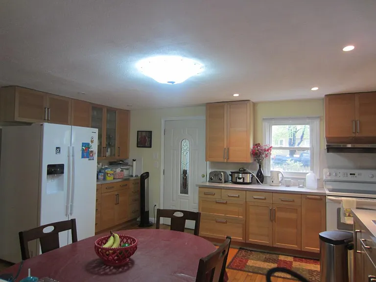 Beech St — Photo 2