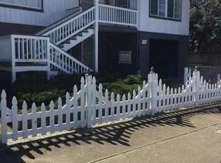 102 Brighton Rd, Pacifica, CA 94044