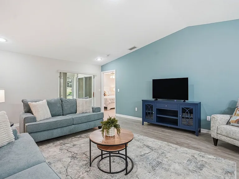 5356 W Oak Park Blvd — Photo 6