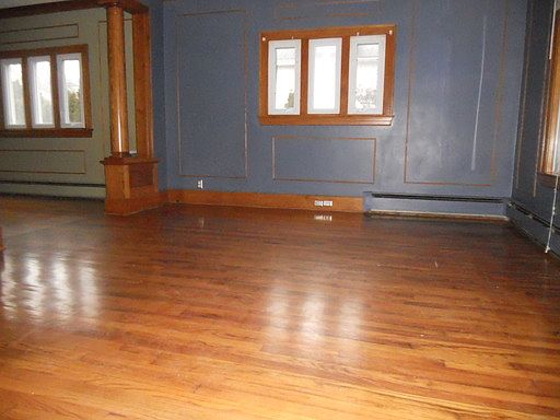 5th image of 650 Lincoln Ave NW
