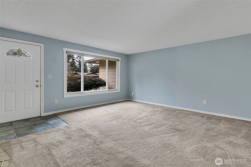 5th image of 18759 130th Avenue SE