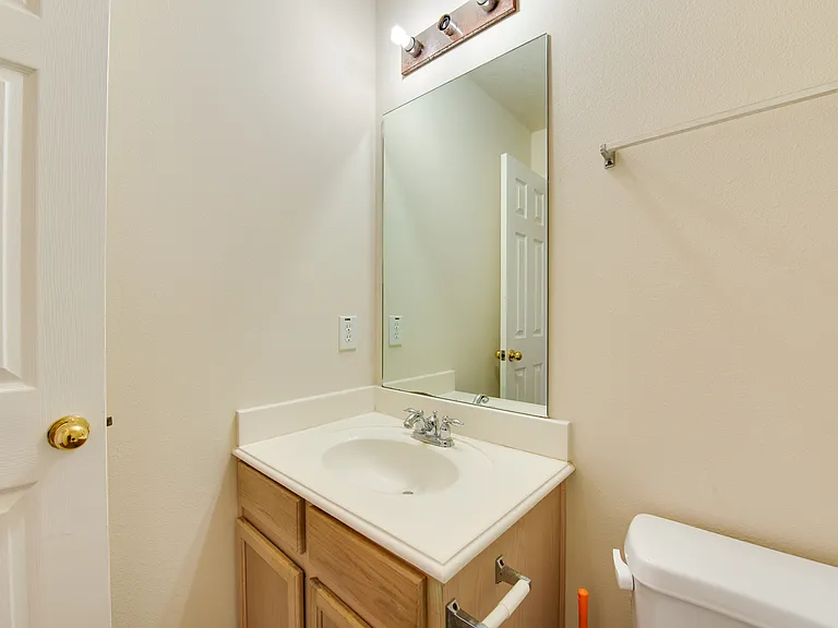 14034 Maximos Dr — Photo 12