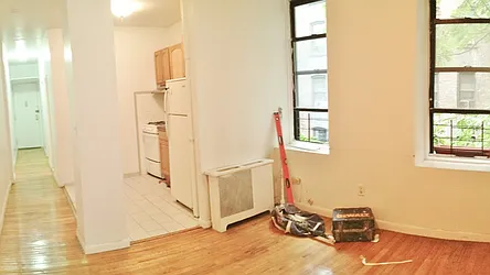 Rented by Park Property Advisors