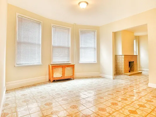 Rented by MAC Realty NY | media 11