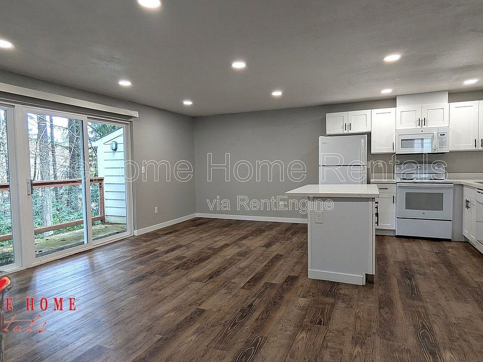 1st image of 2400 20th Ave NW APT 13C