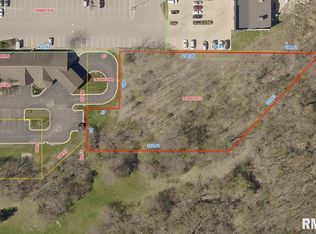 4600 N University St, Peoria, IL