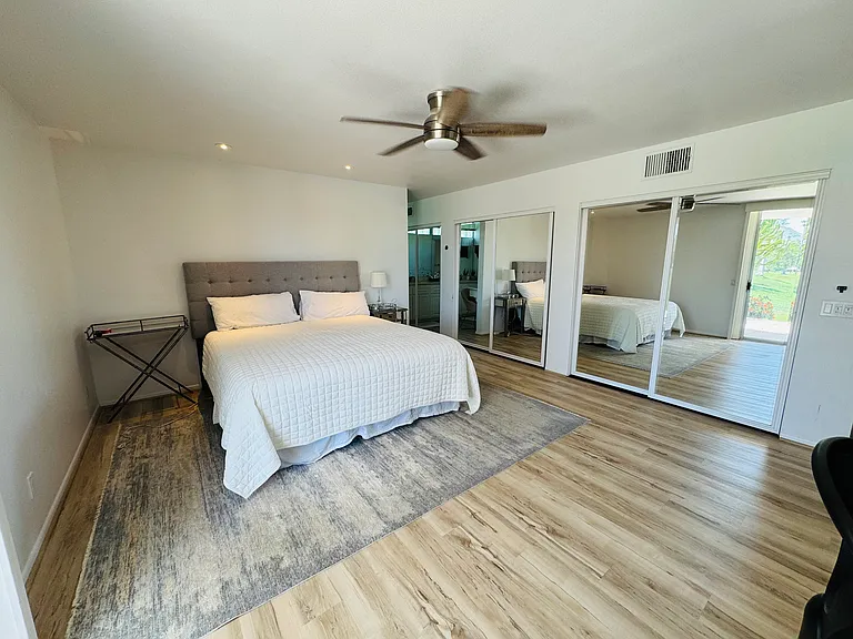 47760 Eisenhower Dr — Photo 7