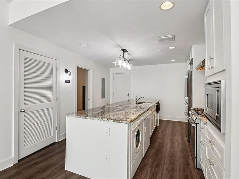 1208 E Kennedy Blvd #616 — Photo 9