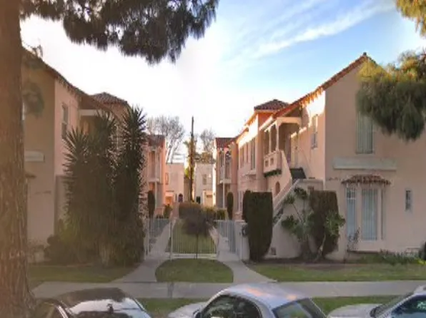 4249 Leimert Blvd, Los Angeles, CA 90008