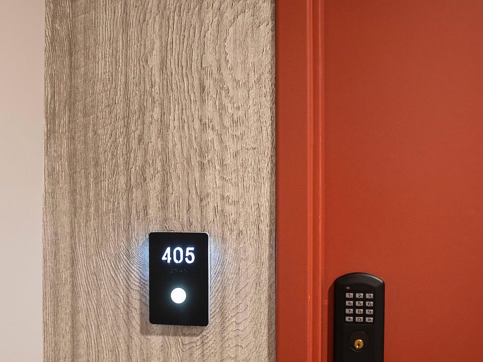 1st image of 901 Tennessee St #405