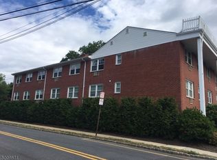 195 Main St #3B, Millburn, NJ 07041