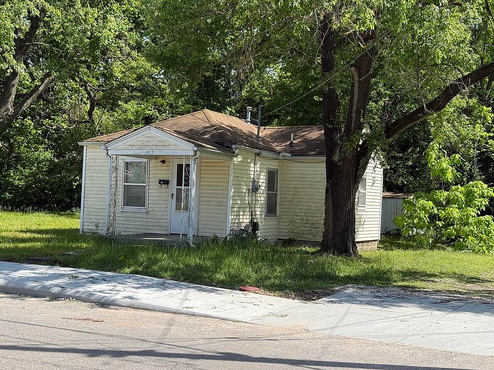 2nd image of 1012 W Nichols Street